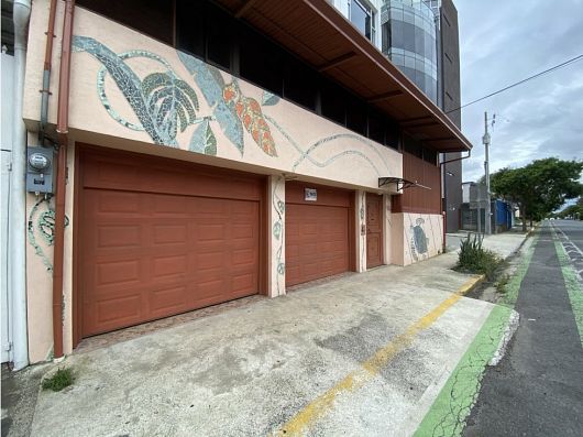 Se vende casa de uso mixto en Barrio Escalante [Fire sale]